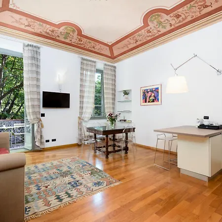Affreschi Originali Vivi La Storia A 150m Da Porta Nuova * Turin